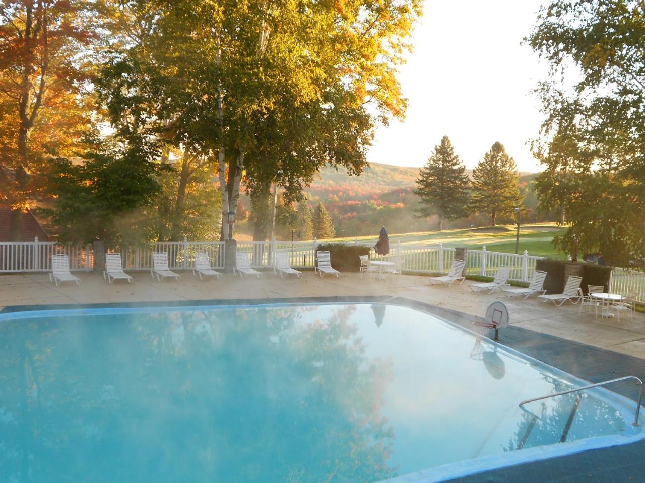 Otsego Resort Gaylord Exterior photo